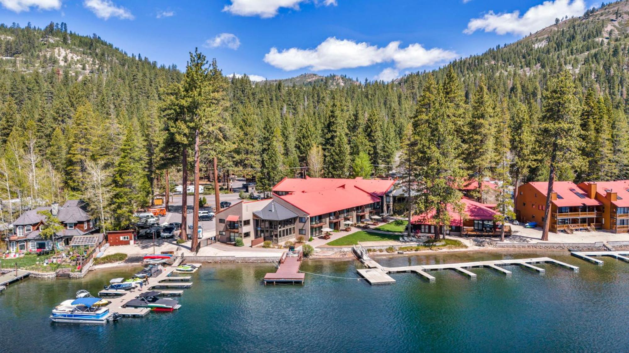 Charming Queen Studio Deluxe W/Balcony #233 At Donner Lake Village Truckee Exteriér fotografie