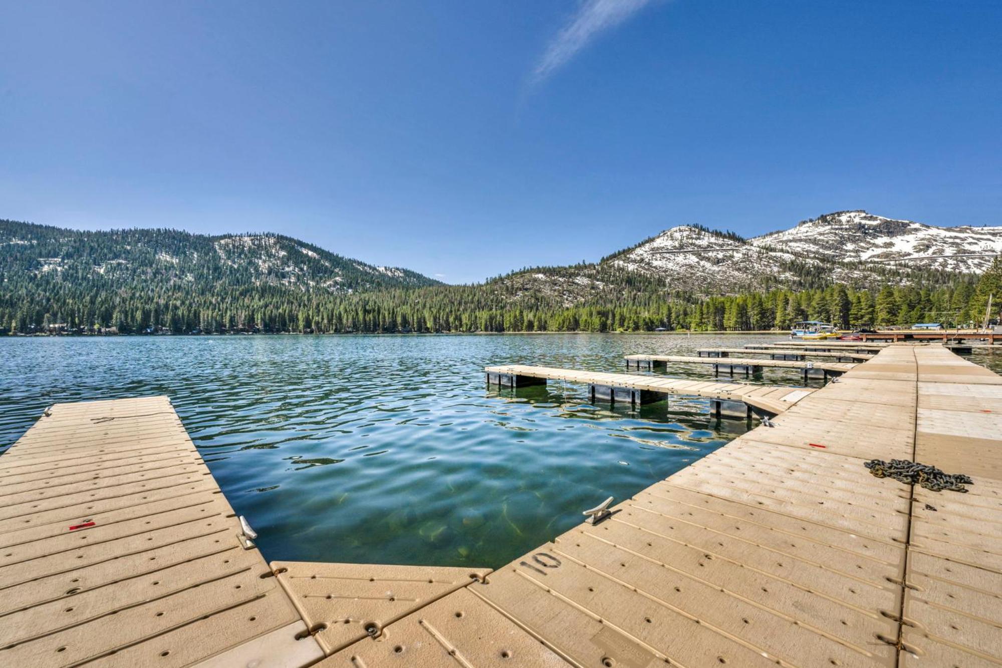 Charming Queen Studio Deluxe W/Balcony #233 At Donner Lake Village Truckee Exteriér fotografie