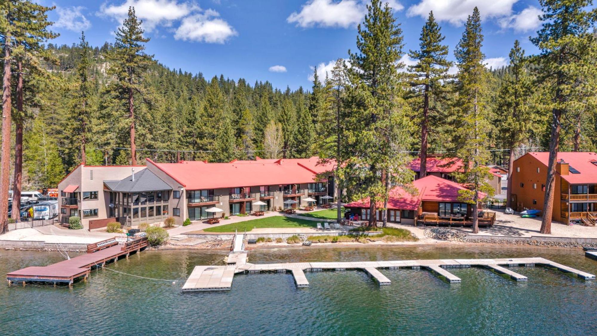Charming Queen Studio Deluxe W/Balcony #233 At Donner Lake Village Truckee Exteriér fotografie